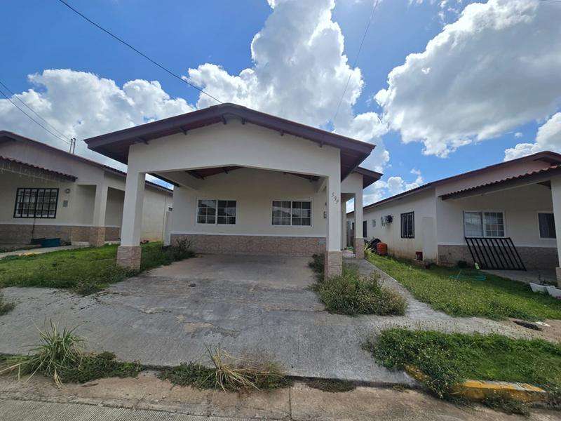 Residencial Colinas del Oeste